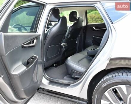 Серый Киа EV6, объемом двигателя 0 л и пробегом 164 тыс. км за 26800 $, фото 63 на Automoto.ua