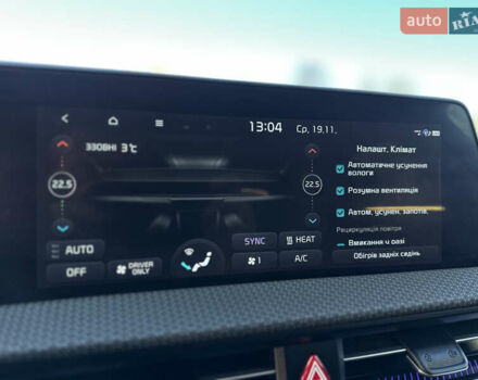 Сірий Кіа EV6, об'ємом двигуна 0 л та пробігом 150 тис. км за 26000 $, фото 57 на Automoto.ua