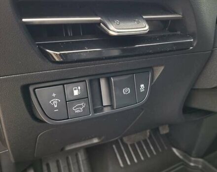 Серый Киа EV6, объемом двигателя 0 л и пробегом 120 тыс. км за 23500 $, фото 12 на Automoto.ua