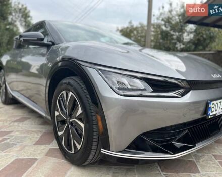 Серый Киа EV6, объемом двигателя 0 л и пробегом 91 тыс. км за 24900 $, фото 4 на Automoto.ua