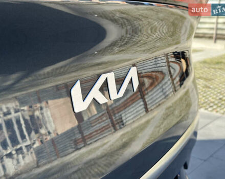 Сірий Кіа EV6, об'ємом двигуна 0 л та пробігом 150 тис. км за 26000 $, фото 19 на Automoto.ua