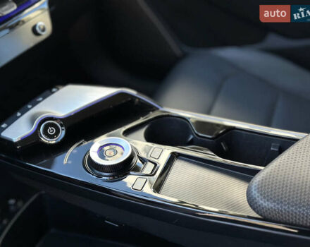 Сірий Кіа EV6, об'ємом двигуна 0 л та пробігом 150 тис. км за 26000 $, фото 72 на Automoto.ua