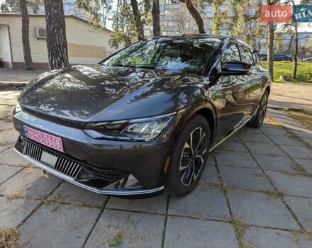 Сірий Кіа EV6, об'ємом двигуна 0 л та пробігом 140 тис. км за 23800 $, фото 6 на Automoto.ua
