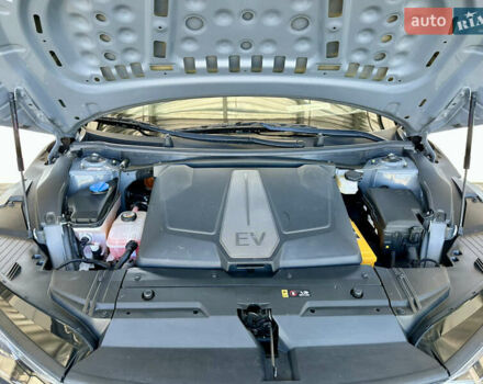 Серый Киа EV6, объемом двигателя 0 л и пробегом 20 тыс. км за 27200 $, фото 47 на Automoto.ua