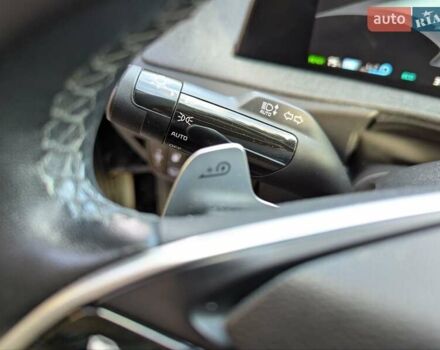 Сірий Кіа EV6, об'ємом двигуна 0 л та пробігом 140 тис. км за 23800 $, фото 24 на Automoto.ua