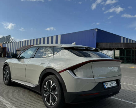 Сірий Кіа EV6, об'ємом двигуна 0 л та пробігом 14 тис. км за 22950 $, фото 13 на Automoto.ua
