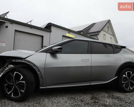 Сірий Кіа EV6, об'ємом двигуна 0 л та пробігом 67 тис. км за 15899 $, фото 2 на Automoto.ua