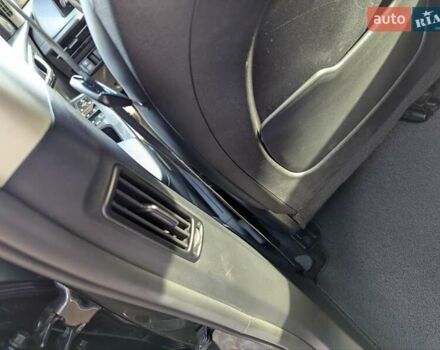 Сірий Кіа EV6, об'ємом двигуна 0 л та пробігом 140 тис. км за 23800 $, фото 15 на Automoto.ua