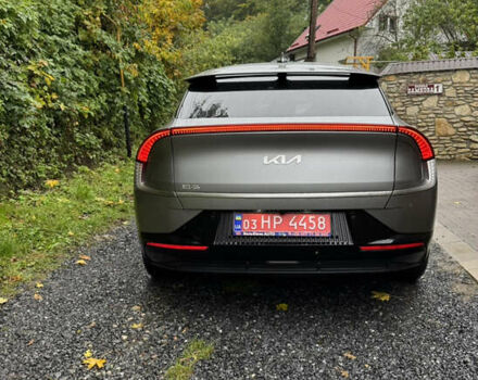 Сірий Кіа EV6, об'ємом двигуна 0 л та пробігом 169 тис. км за 20800 $, фото 4 на Automoto.ua