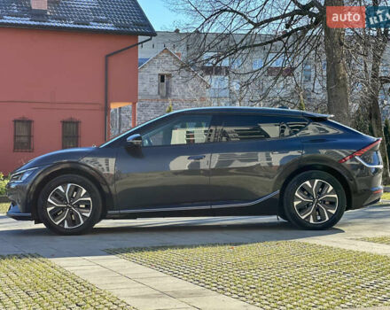 Сірий Кіа EV6, об'ємом двигуна 0 л та пробігом 150 тис. км за 26000 $, фото 13 на Automoto.ua