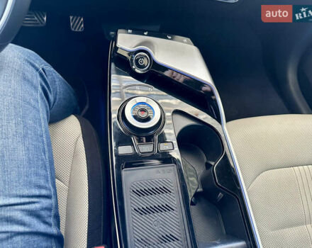 Серый Киа EV6, объемом двигателя 0 л и пробегом 20 тыс. км за 27200 $, фото 29 на Automoto.ua
