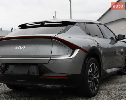 Сірий Кіа EV6, об'ємом двигуна 0 л та пробігом 67 тис. км за 15899 $, фото 8 на Automoto.ua