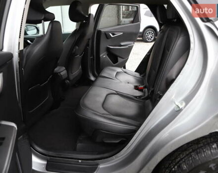 Сірий Кіа EV6, об'ємом двигуна 0 л та пробігом 310 тис. км за 16899 $, фото 35 на Automoto.ua