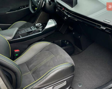 Сірий Кіа EV6, об'ємом двигуна 0 л та пробігом 19 тис. км за 27800 $, фото 75 на Automoto.ua