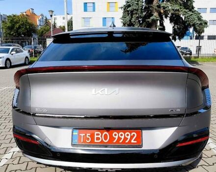 Серый Киа EV6, объемом двигателя 0 л и пробегом 72 тыс. км за 24500 $, фото 5 на Automoto.ua