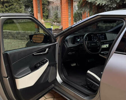 Серый Киа EV6, объемом двигателя 0 л и пробегом 23 тыс. км за 33000 $, фото 27 на Automoto.ua