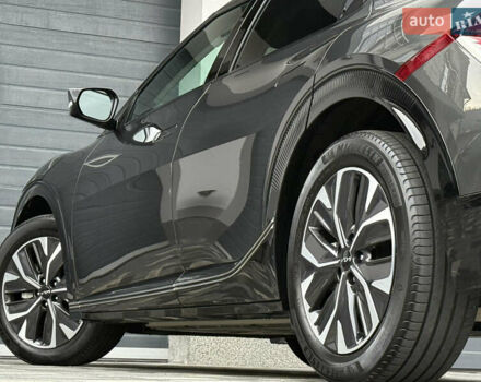 Серый Киа EV6, объемом двигателя 0 л и пробегом 47 тыс. км за 26900 $, фото 47 на Automoto.ua