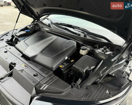 Серый Киа EV6, объемом двигателя 0 л и пробегом 47 тыс. км за 26900 $, фото 96 на Automoto.ua