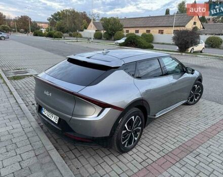 Сірий Кіа EV6, об'ємом двигуна 0 л та пробігом 18 тис. км за 31500 $, фото 24 на Automoto.ua