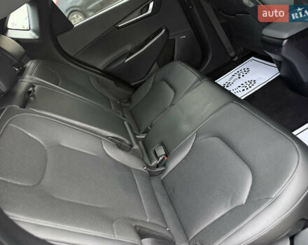 Серый Киа EV6, объемом двигателя 0 л и пробегом 47 тыс. км за 26900 $, фото 80 на Automoto.ua
