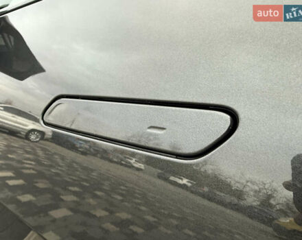 Серый Киа EV6, объемом двигателя 0 л и пробегом 47 тыс. км за 26900 $, фото 27 на Automoto.ua