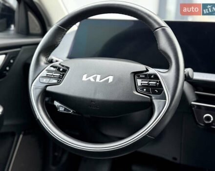 Серый Киа EV6, объемом двигателя 0 л и пробегом 47 тыс. км за 26900 $, фото 69 на Automoto.ua