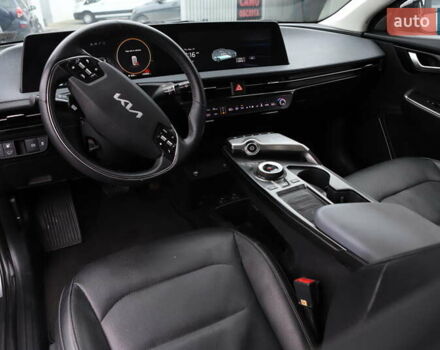 Сірий Кіа EV6, об'ємом двигуна 0 л та пробігом 310 тис. км за 16899 $, фото 36 на Automoto.ua