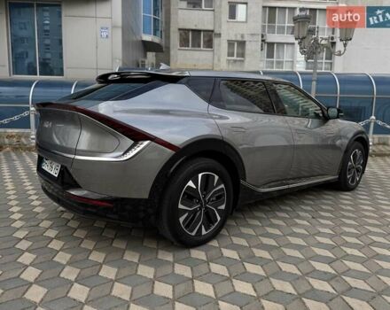 Сірий Кіа EV6, об'ємом двигуна 0 л та пробігом 43 тис. км за 26500 $, фото 10 на Automoto.ua