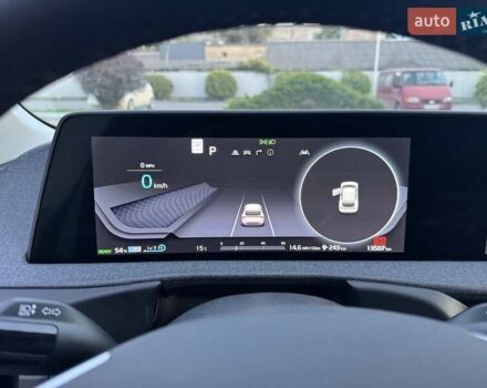 Серый Киа EV6, объемом двигателя 0 л и пробегом 14 тыс. км за 35000 $, фото 14 на Automoto.ua