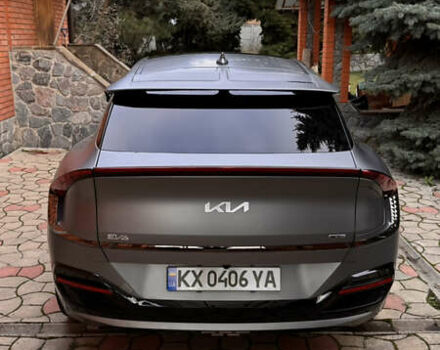 Серый Киа EV6, объемом двигателя 0 л и пробегом 23 тыс. км за 33000 $, фото 7 на Automoto.ua
