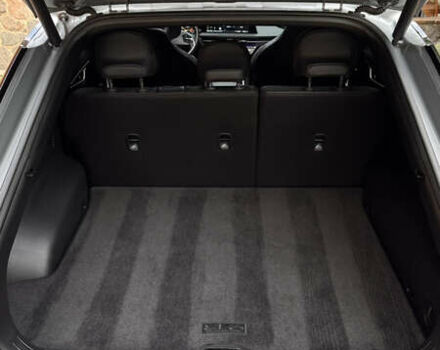 Серый Киа EV6, объемом двигателя 0 л и пробегом 23 тыс. км за 33000 $, фото 36 на Automoto.ua