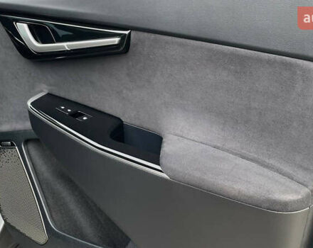 Сірий Кіа EV6, об'ємом двигуна 0 л та пробігом 19 тис. км за 27800 $, фото 73 на Automoto.ua