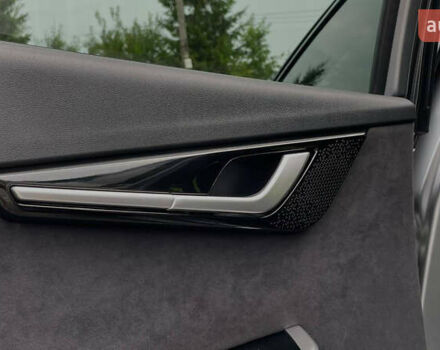 Сірий Кіа EV6, об'ємом двигуна 0 л та пробігом 19 тис. км за 27800 $, фото 65 на Automoto.ua