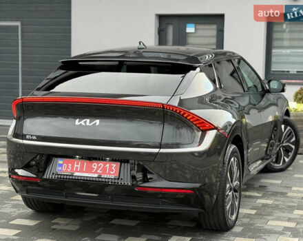 Серый Киа EV6, объемом двигателя 0 л и пробегом 47 тыс. км за 26900 $, фото 31 на Automoto.ua