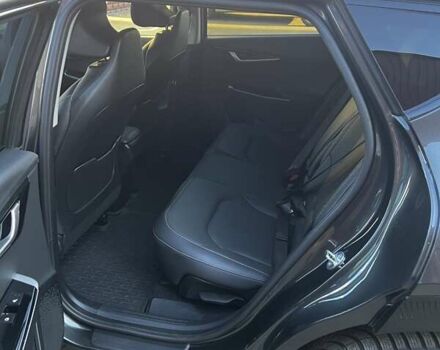 Сірий Кіа EV6, об'ємом двигуна 0 л та пробігом 53 тис. км за 28700 $, фото 23 на Automoto.ua