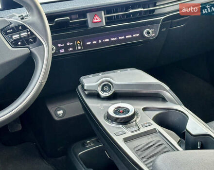 Сірий Кіа EV6, об'ємом двигуна 0 л та пробігом 31 тис. км за 24900 $, фото 15 на Automoto.ua