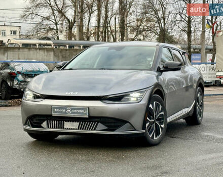 Сірий Кіа EV6, об'ємом двигуна 0 л та пробігом 31 тис. км за 24900 $, фото 5 на Automoto.ua