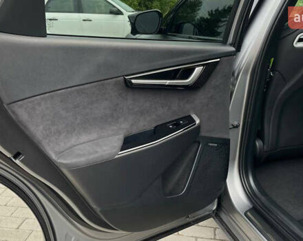 Сірий Кіа EV6, об'ємом двигуна 0 л та пробігом 19 тис. км за 27800 $, фото 64 на Automoto.ua