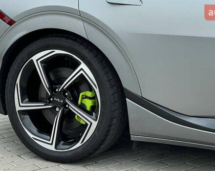 Серый Киа EV6, объемом двигателя 0 л и пробегом 18 тыс. км за 29800 $, фото 15 на Automoto.ua
