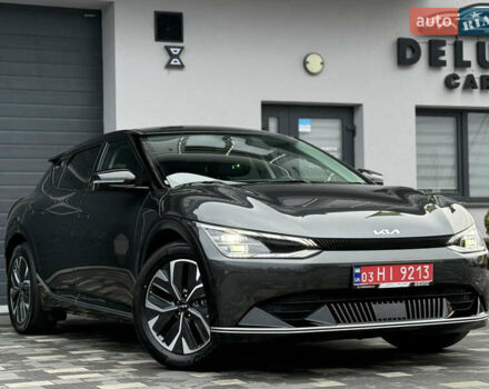 Серый Киа EV6, объемом двигателя 0 л и пробегом 47 тыс. км за 26900 $, фото 4 на Automoto.ua