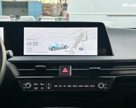 Сірий Кіа EV6, об'ємом двигуна 0 л та пробігом 31 тис. км за 24900 $, фото 14 на Automoto.ua