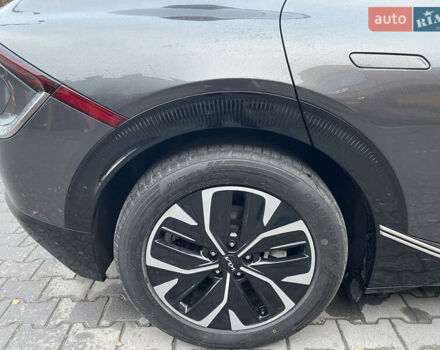 Серый Киа EV6, объемом двигателя 0 л и пробегом 68 тыс. км за 26500 $, фото 25 на Automoto.ua