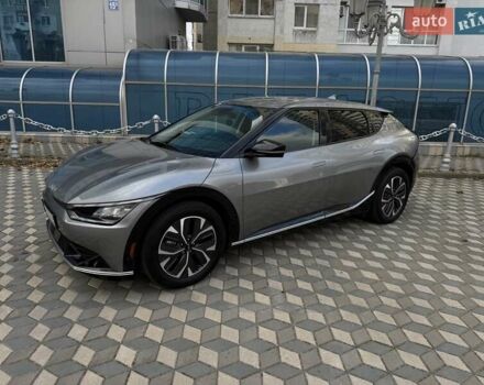 Сірий Кіа EV6, об'ємом двигуна 0 л та пробігом 43 тис. км за 26500 $, фото 5 на Automoto.ua