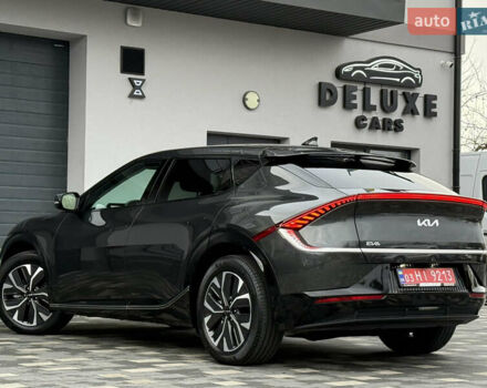 Серый Киа EV6, объемом двигателя 0 л и пробегом 47 тыс. км за 26900 $, фото 36 на Automoto.ua