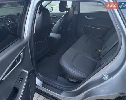 Серый Киа EV6, объемом двигателя 0 л и пробегом 14 тыс. км за 35000 $, фото 27 на Automoto.ua