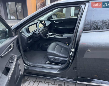 Серый Киа EV6, объемом двигателя 0 л и пробегом 68 тыс. км за 26500 $, фото 19 на Automoto.ua