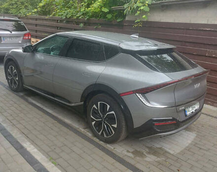Серый Киа EV6, объемом двигателя 0 л и пробегом 46 тыс. км за 25500 $, фото 5 на Automoto.ua