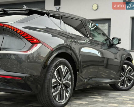 Серый Киа EV6, объемом двигателя 0 л и пробегом 47 тыс. км за 26900 $, фото 45 на Automoto.ua