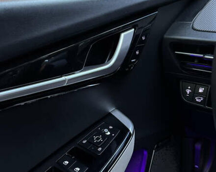 Серый Киа EV6, объемом двигателя 0 л и пробегом 23 тыс. км за 33000 $, фото 21 на Automoto.ua