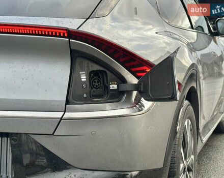 Сірий Кіа EV6, об'ємом двигуна 0 л та пробігом 31 тис. км за 24900 $, фото 3 на Automoto.ua